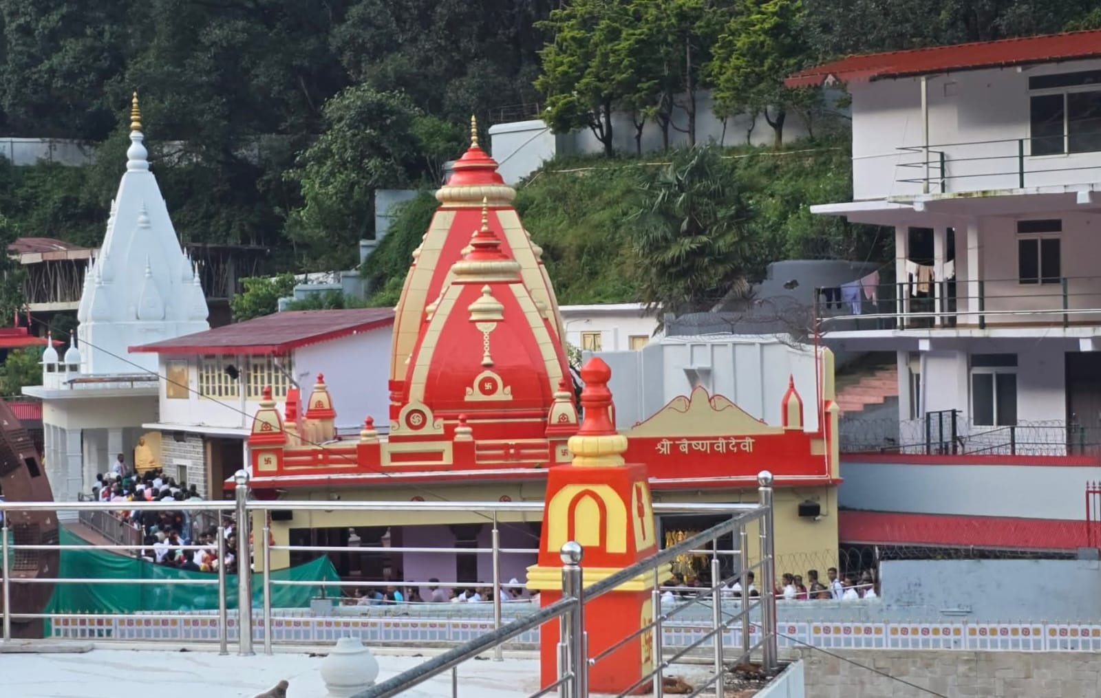कैंची में बाबा नीब करौरी महाराज का आश्रम